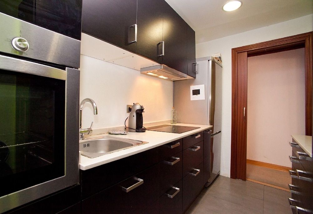 undefined Cozy Eixample Apartment 8