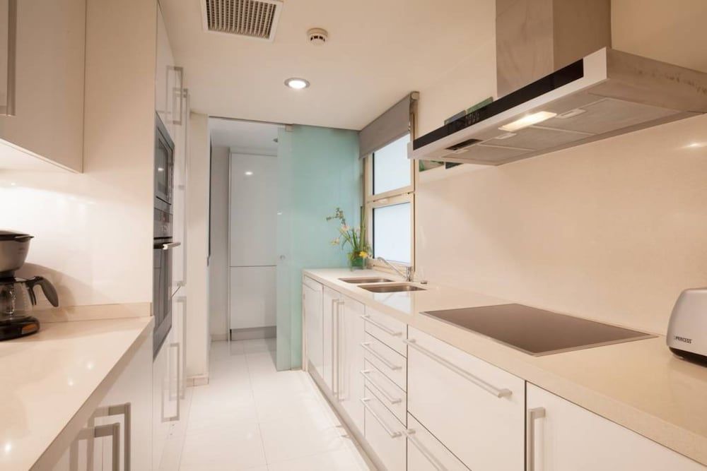 undefined Akira Flats Plaza Catalunya 6