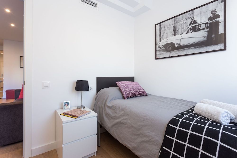 undefined Opening Doors Sagrada Familia II 3