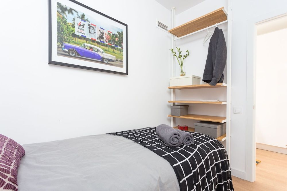 Opening Doors Sagrada Familia II Apartment, 4 Bedrooms, City View 10