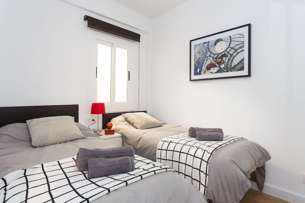 undefined Opening Doors Sagrada Familia II 7