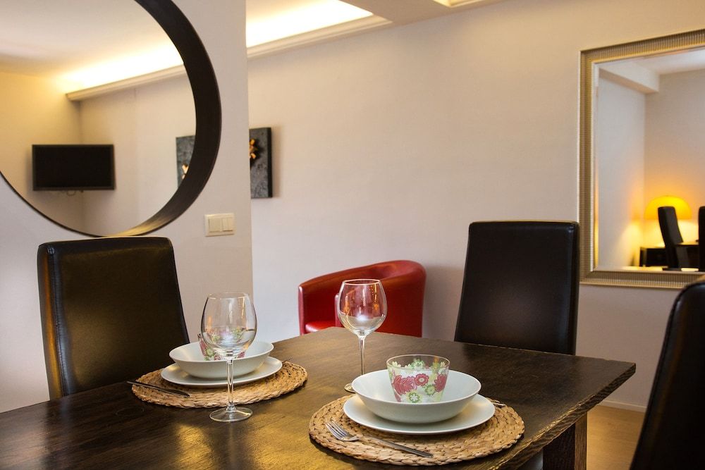 undefined Opening Doors Aribau 10