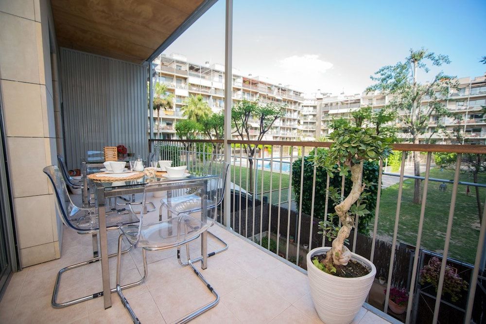 Opening Doors Pueblonuevo Apartment, 1 Double Bed with Sofa bed 2