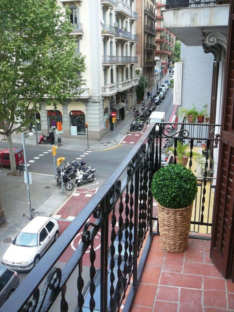 Apartamento Mirall Apartment, 3 Bedrooms, City View 8