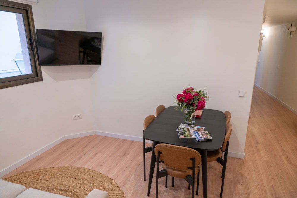 Rambla de Mar Apartments Deluxe Apartment, Multiple Bedrooms, 2 Bathrooms 13