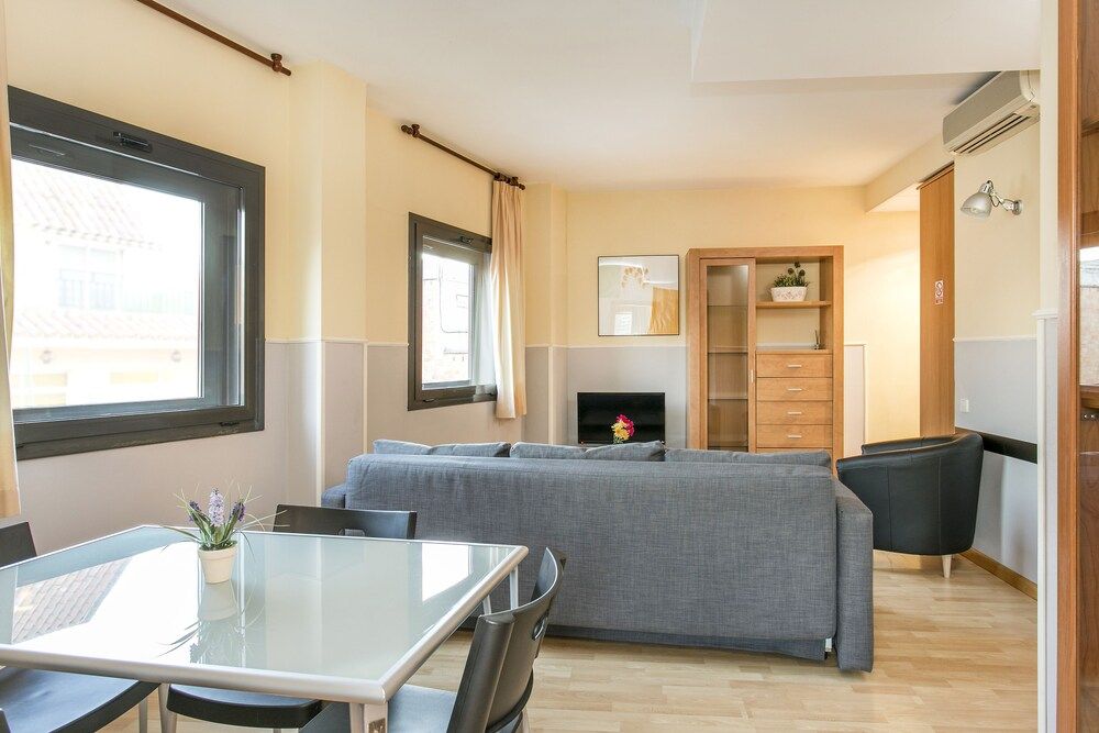 Apartments Sata Park Güell Area Apartment, 2 Bedrooms (2 pax) 7
