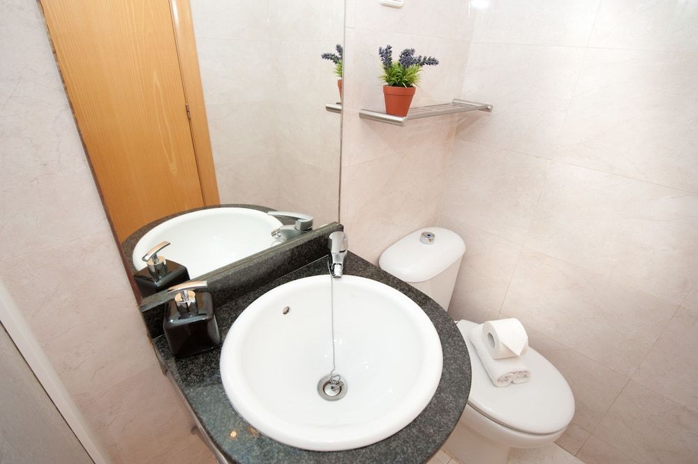 Apartments Sata Park Güell Area Apartment, 2 Bedrooms (2 pax) 10