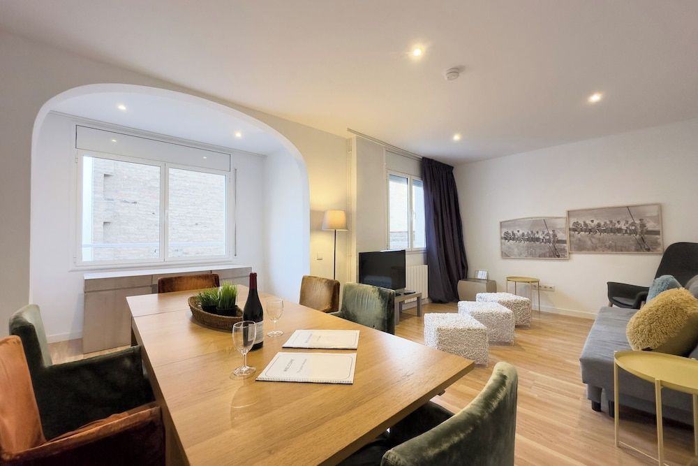 AinB Barcelona Sants Apartments Apartment, 3 Bedrooms, 2 Bathrooms 26