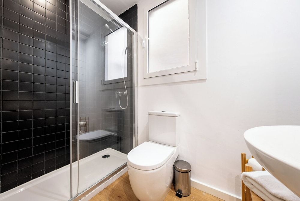 AinB Barcelona Sants Apartments Apartment, 3 Bedrooms, 2 Bathrooms 19