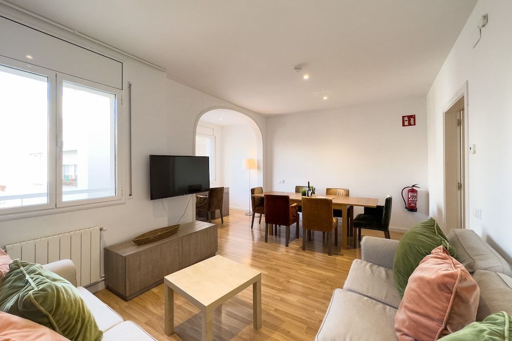AinB Barcelona Sants Apartments Family Apartment, 4 Bedrooms, 2 Bathrooms 14