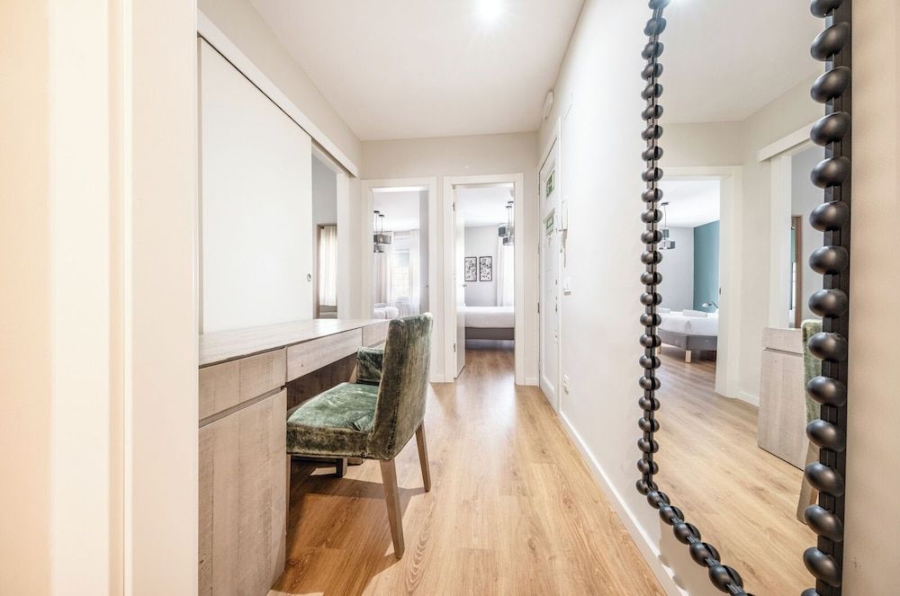 AinB Barcelona Sants Apartments Apartment, 3 Bedrooms, 2 Bathrooms 24