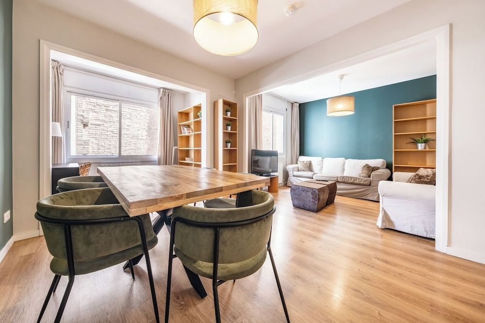 AinB Barcelona Sants Apartments Apartment, 3 Bedrooms, 2 Bathrooms 28