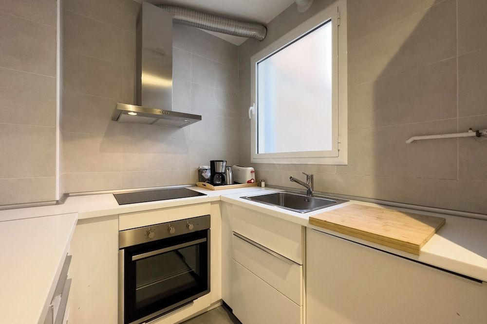 AinB Barcelona Sants Apartments Apartment, 3 Bedrooms, 2 Bathrooms 15