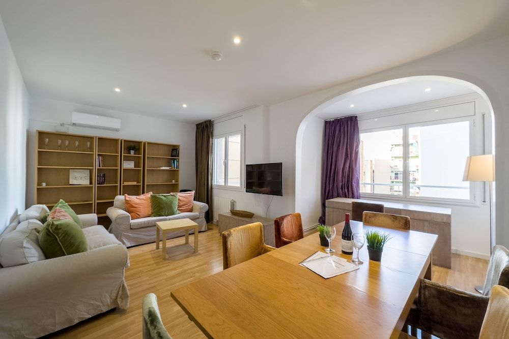 AinB Barcelona Sants Apartments Family Apartment, 4 Bedrooms, 2 Bathrooms 13