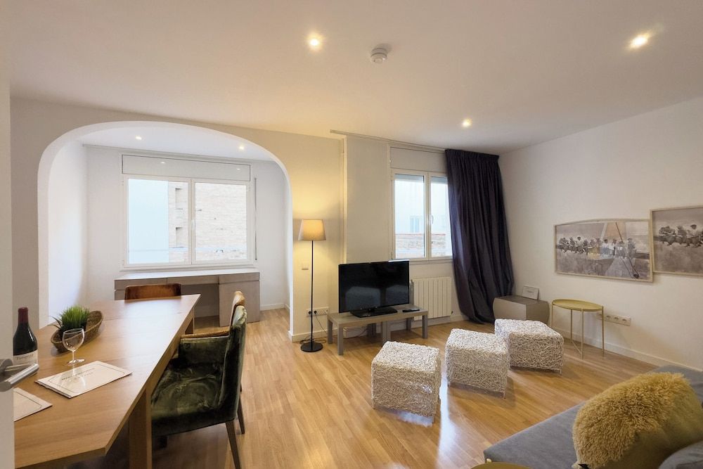 AinB Barcelona Sants Apartments Apartment, 3 Bedrooms, 2 Bathrooms 27