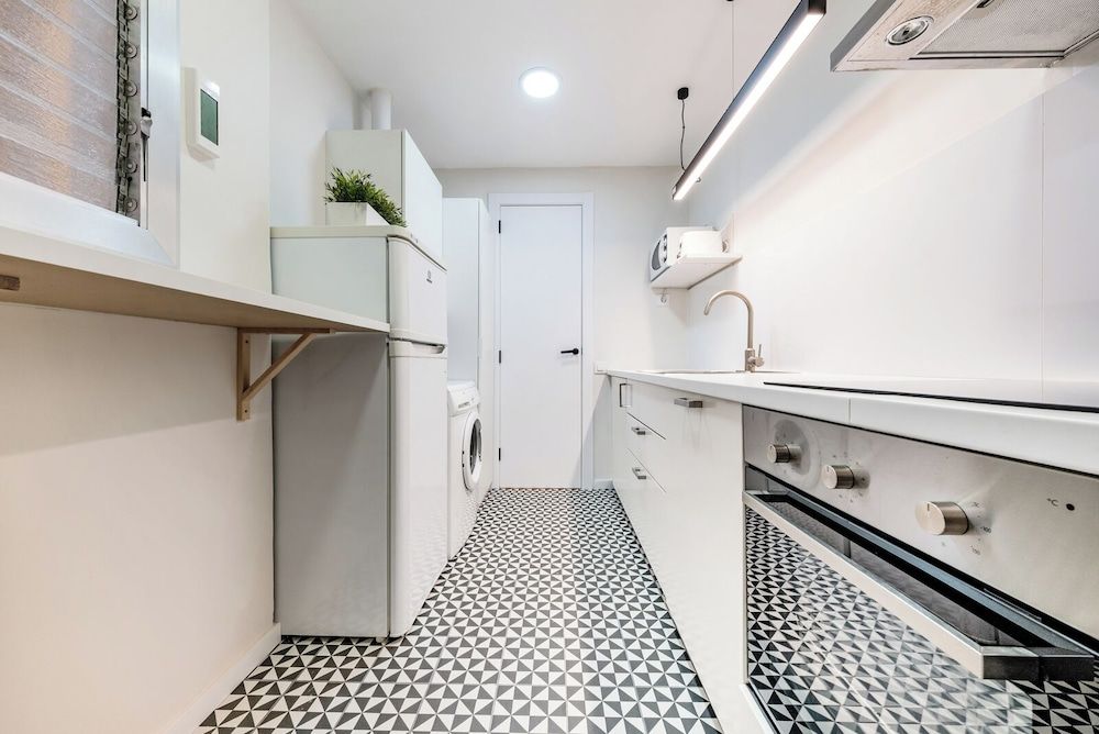 AinB Barcelona Sants Apartments Apartment, 3 Bedrooms, 2 Bathrooms 13