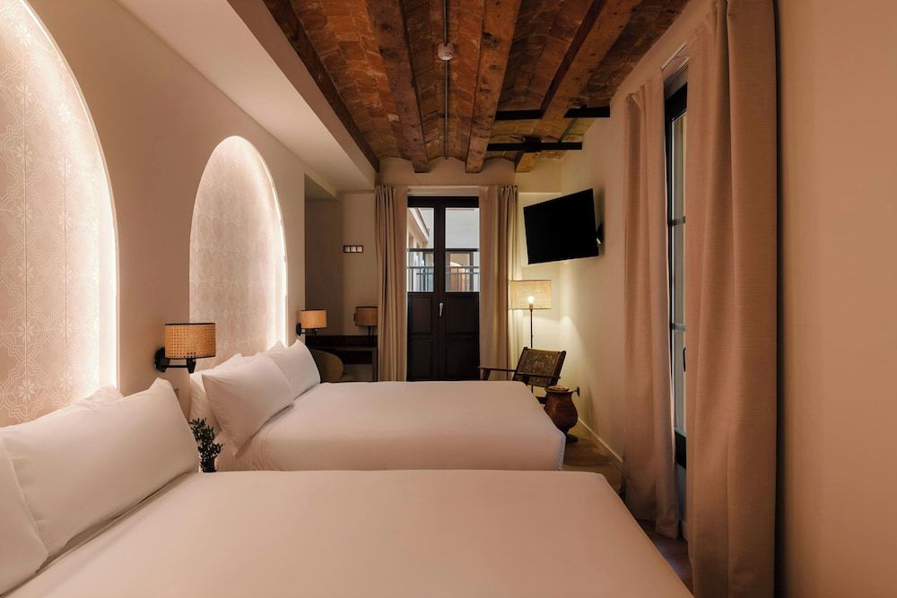 Room, 2 Queen Beds