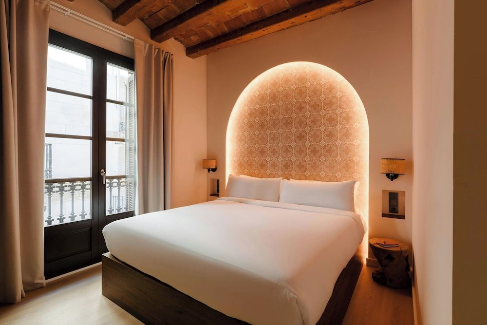 Room, 1 King Bed, Balcony