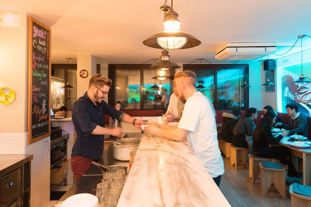 undefined Yeah Barcelona Hostel 8