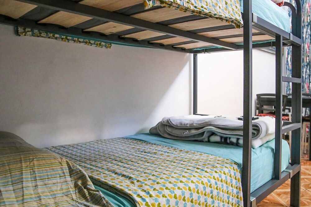 Go BCN Hi Sants - Hostel