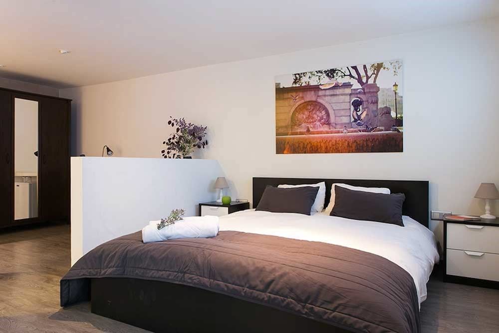 4 Rooms Barcelona