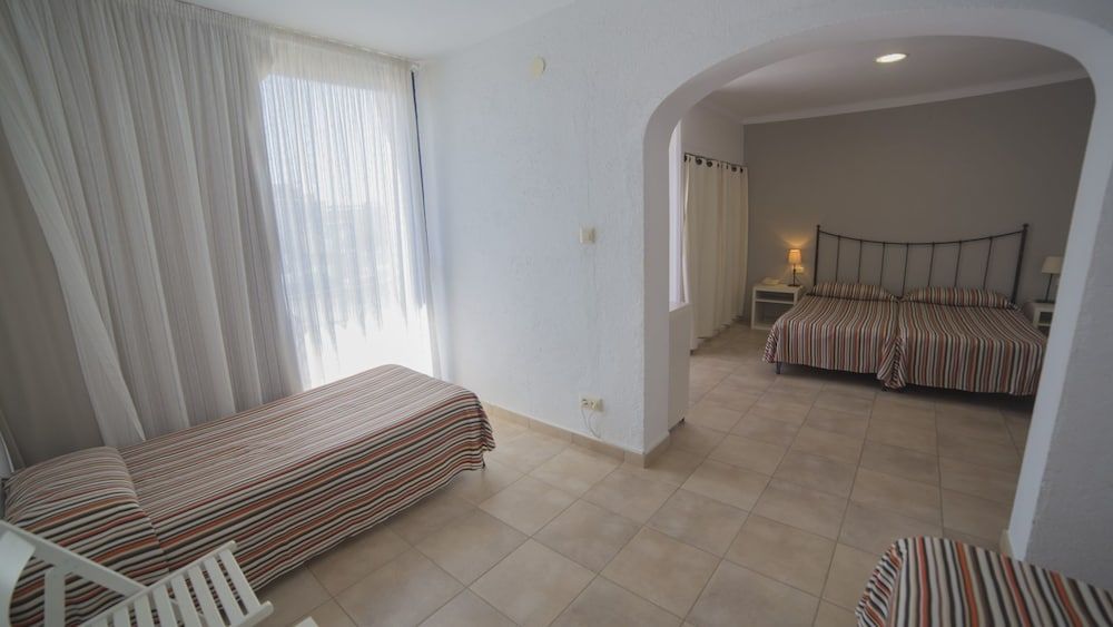 Casa Del Mar Hotel Quadruple Room