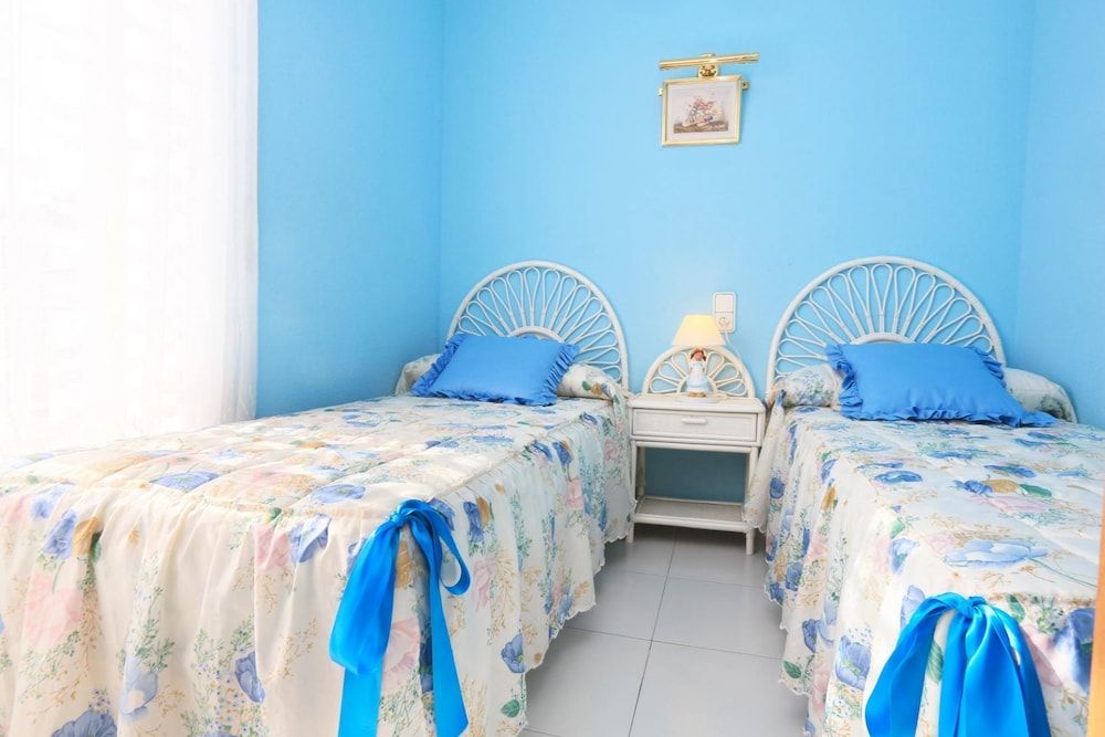 House (3 Bedrooms)