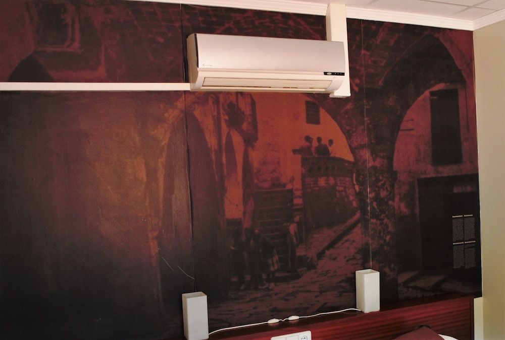 Hotel  Restaurant Guilleumes Double Room 5