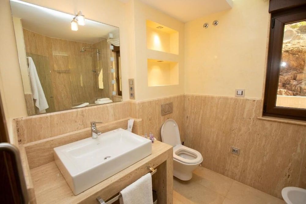 A Ballenera de Caneliñas Standard Double Room 5