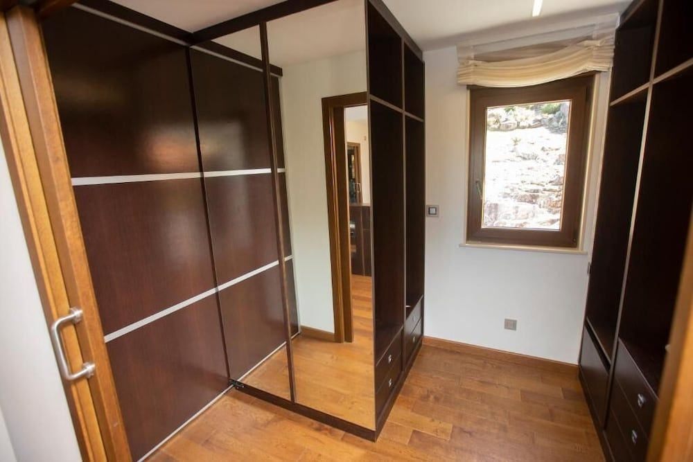 A Ballenera de Caneliñas Deluxe Double Room 2