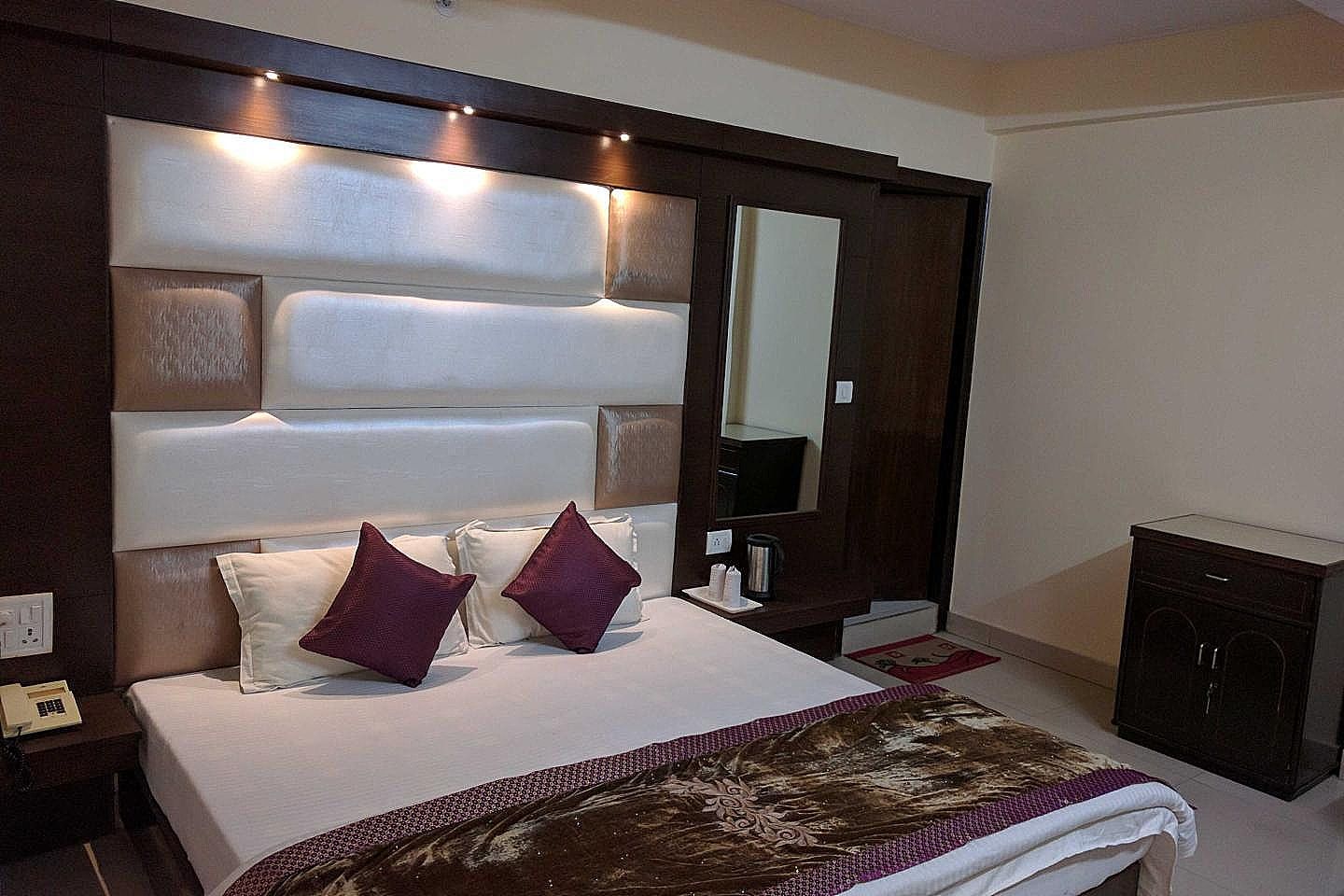 Hotel Surya Kiran