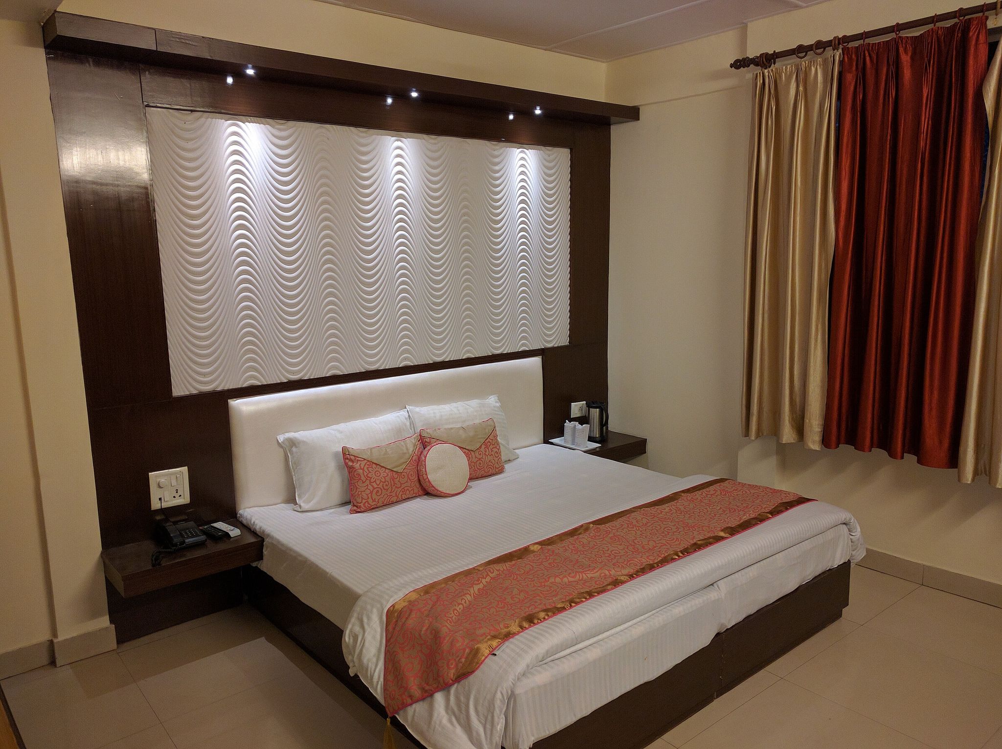 Hotel Surya Kiran