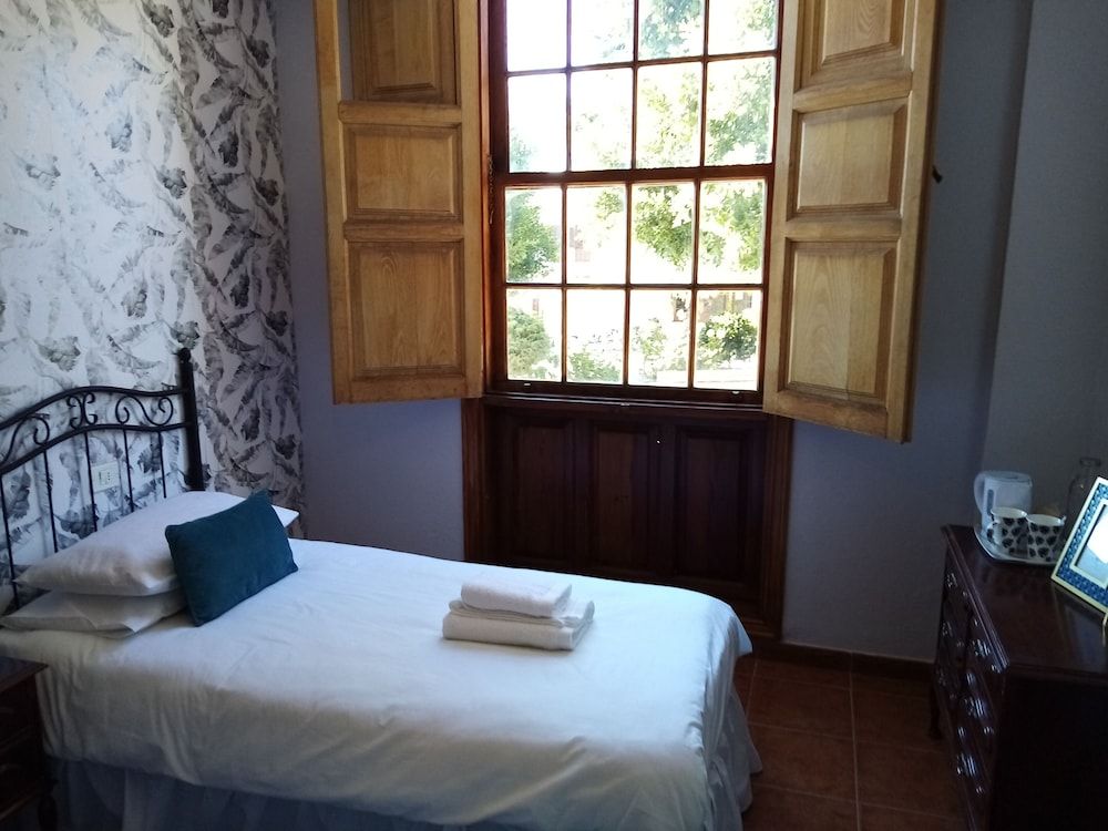 Superior Twin Room, Garden View