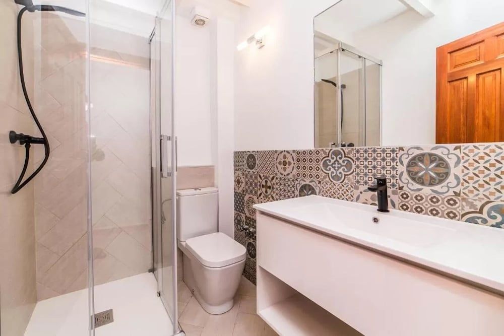 Alojamientos la Vila Mayor 7 Apartment, Ensuite (1-4 pax) 8