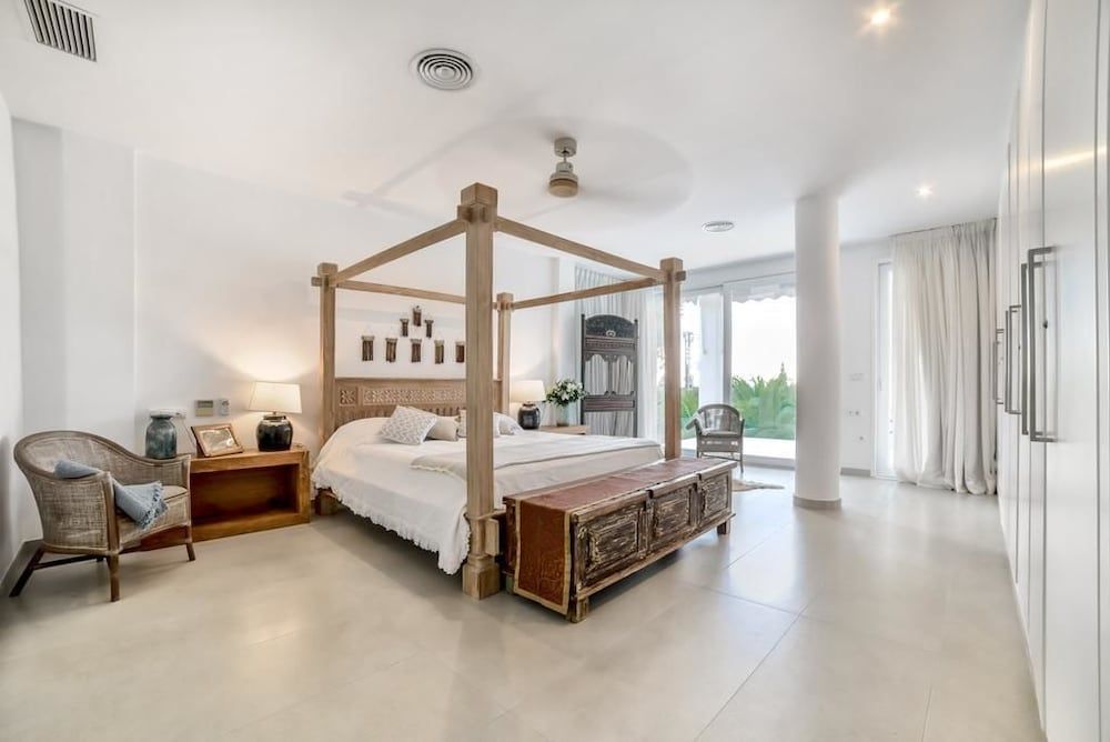 Exclusive Villa, 6 Bedrooms, Private Pool