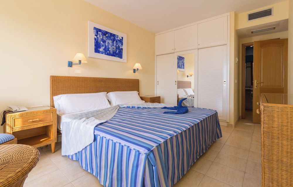 2 bedroom standard apartment