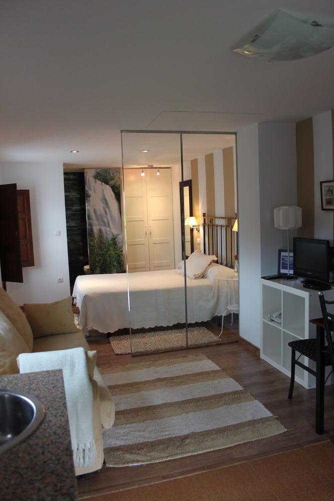 El Molin de Petra Apartment, 1 Bedroom, Terrace, Garden View 4