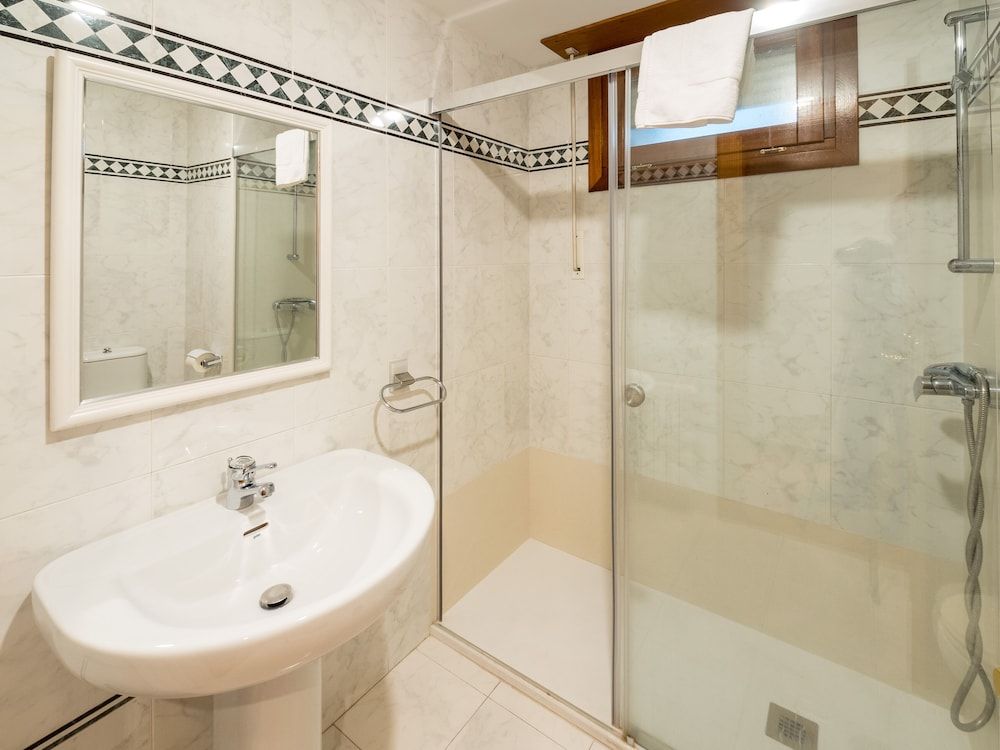 Apartamentos Gestión de Alojamientos Apartamento de 3 habitaciones 8