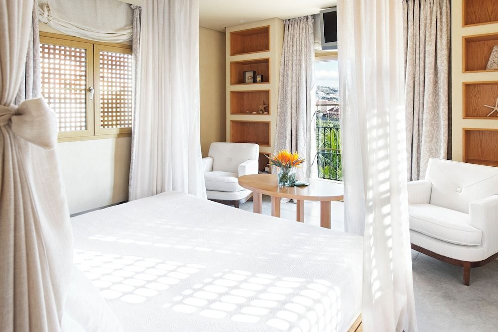 undefined The Villas at Bahia del Duque 10