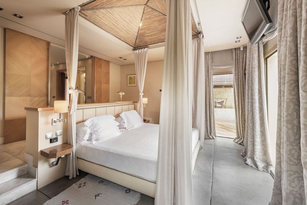 undefined The Villas at Bahia del Duque 4