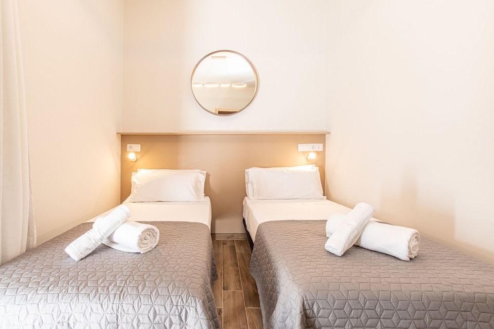 Adeje Plaza City Room, 1 Bedroom 2