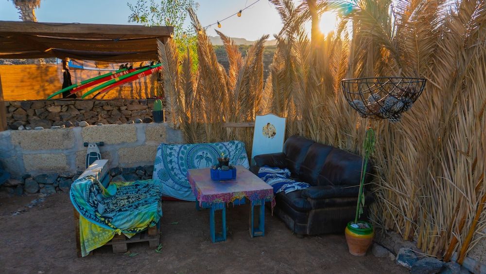 undefined Twin Fin Surf Camp - Hostel