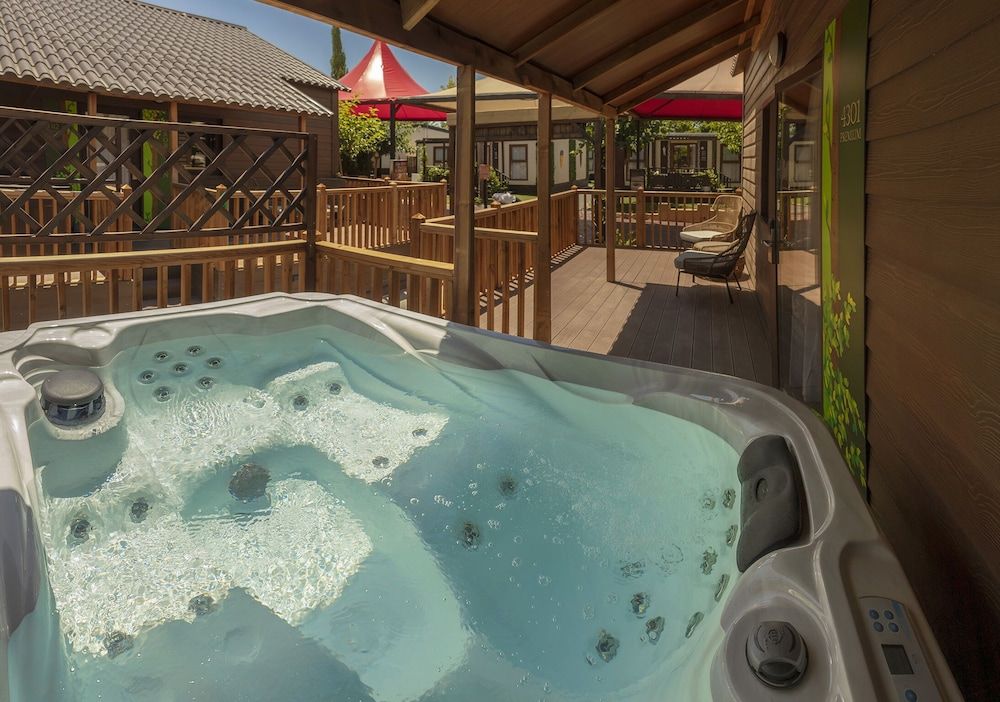 Family Bungalow, 3 Bedrooms (Nueva Guarida Robin 4 Adults + 3 Kids)