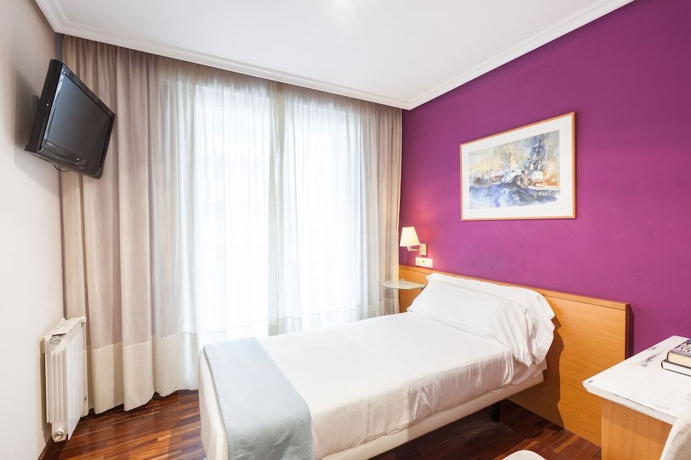 Zumaia Hotela Single Room 7