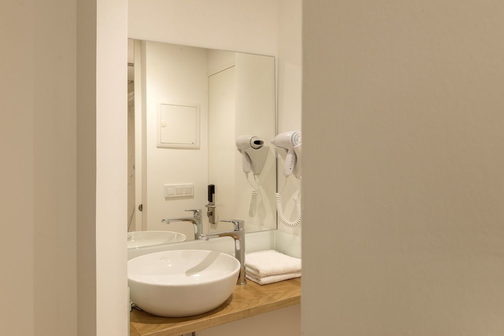 Hotel SempreFisterra Twin Room 5