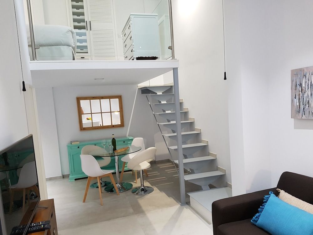Duplex, 1 Bedroom