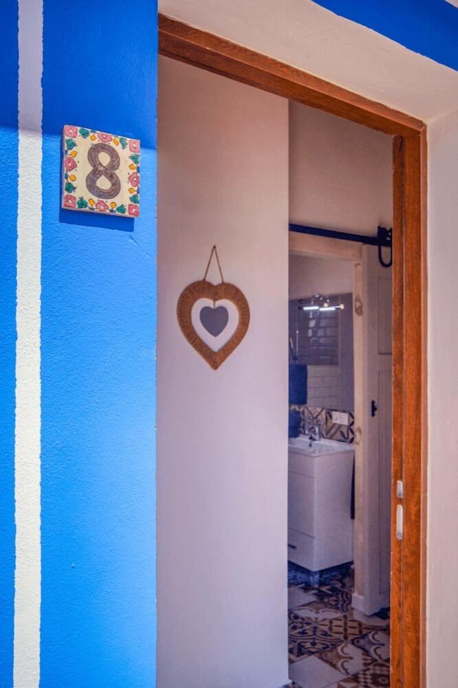The Stables Superior Room 8