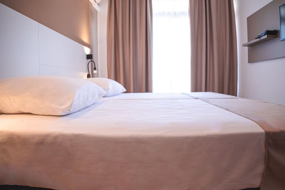 Classic Double Room, Balcony
