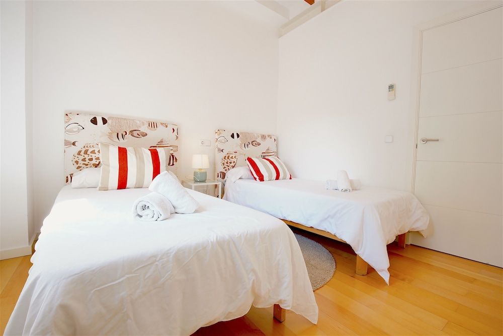 Apartment, 2 Bedrooms, Terrace, City View