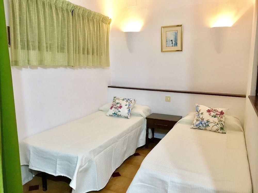 Apartment, 2 Bedrooms (046-B)